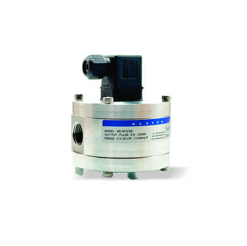 MADECO Canada Micro Oval Gear Flowmeter MDGM2 Model M25, Stainless Steel Body (0.5-100 L/min)